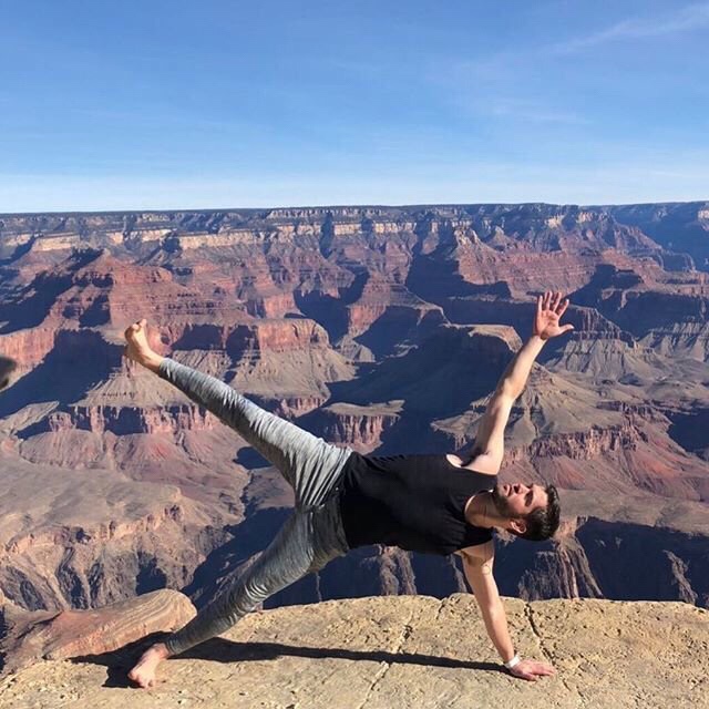 MUST HAVE MEN'S YOGA CLOTHES MADE EASY, Men’s Yoga, Yog clothes, Shorts, Stretch, Eco Friendly, Yoga for men