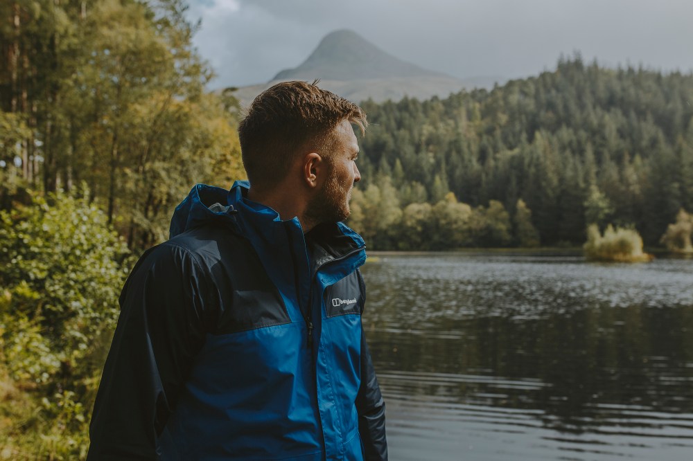 The beginners guide to hiking and walking high street gent men walking through the hills