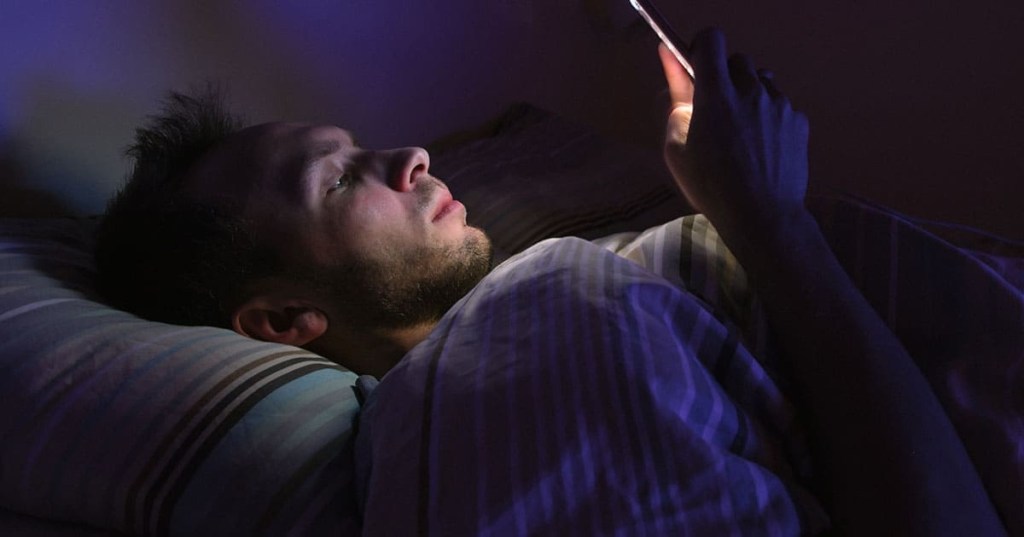 Gents, these are the signs your friend could be&nbsp;struggling